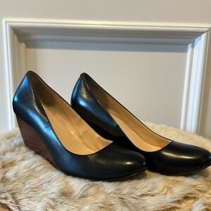 Cole Haan Women’s 8B Leather Wedge Pump